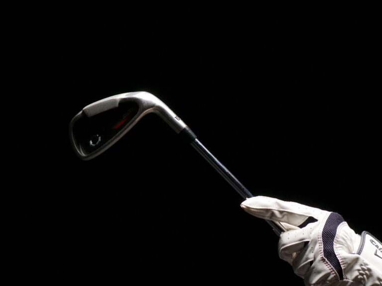 Golf Lyon : comment le golf indoor révolutionne l&rsquo;entraînement des joueurs