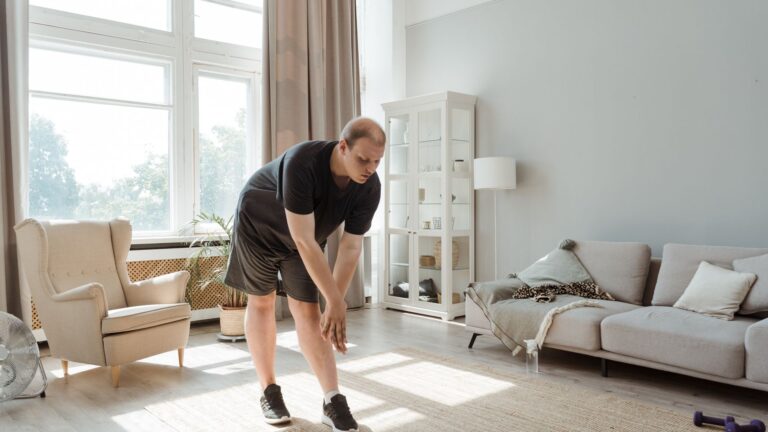 Musculation à la maison sans matériel pour vraiment progresser