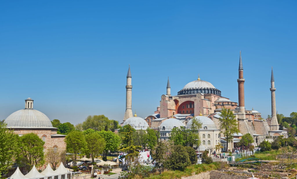 Voyage fitness en Turquie : sport, récupération et greffe de cheveux